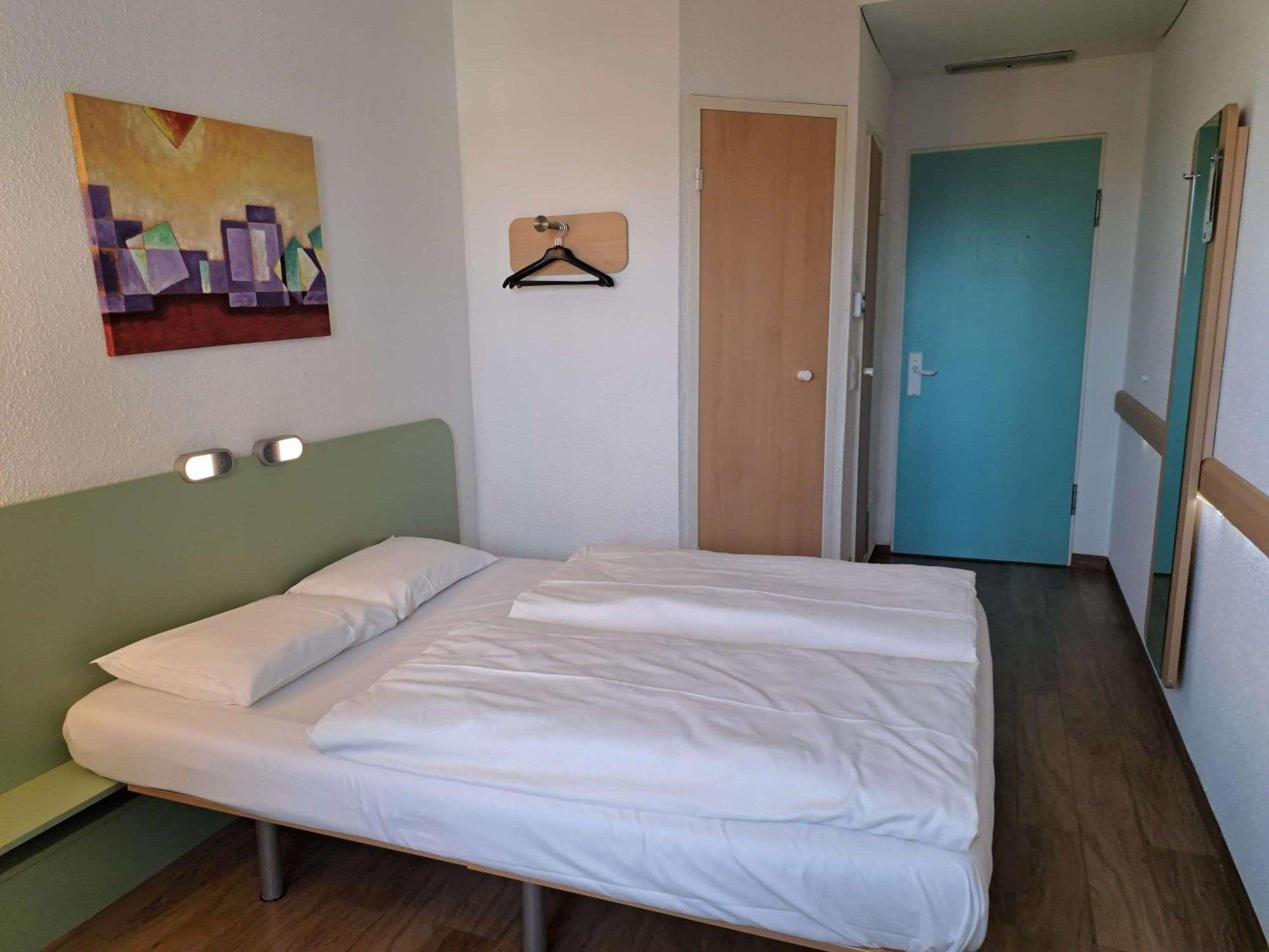 Ibis Budget Berlin Ost Exteriör bild