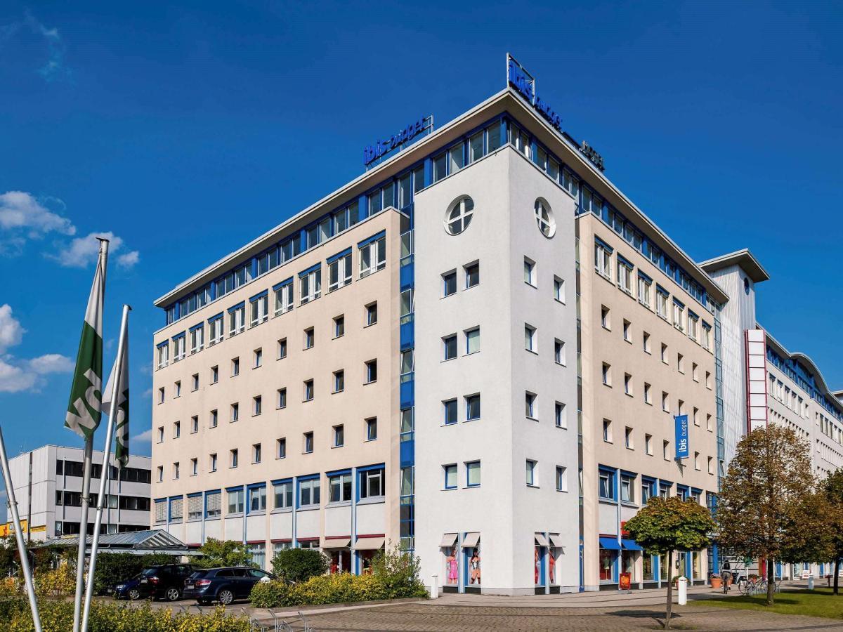 Ibis Budget Berlin Ost Exteriör bild